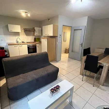 Charmant T2 + Parking Et Balcon * Strasbourg