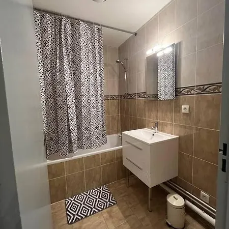 Charmant T2 + Parking Et Balcon Apartment Strasbourg