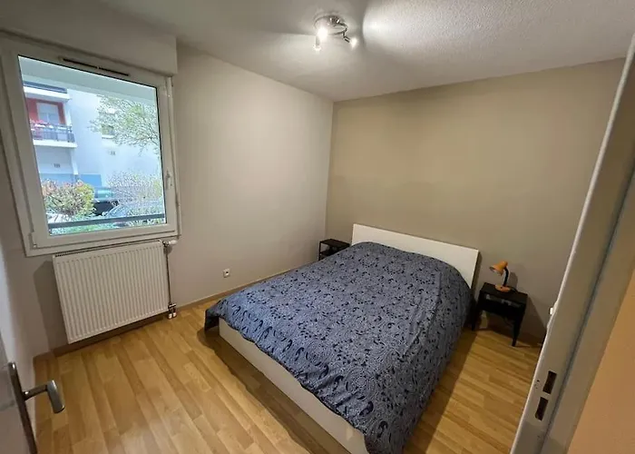 Appartement Charmant T2 + Parking Et Balcon *