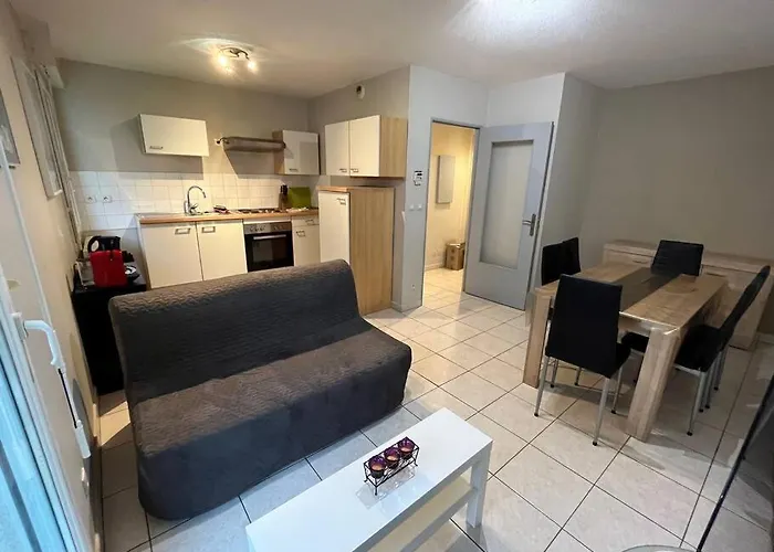 Charmant T2 + Parking Et Balcon * Strasbourg